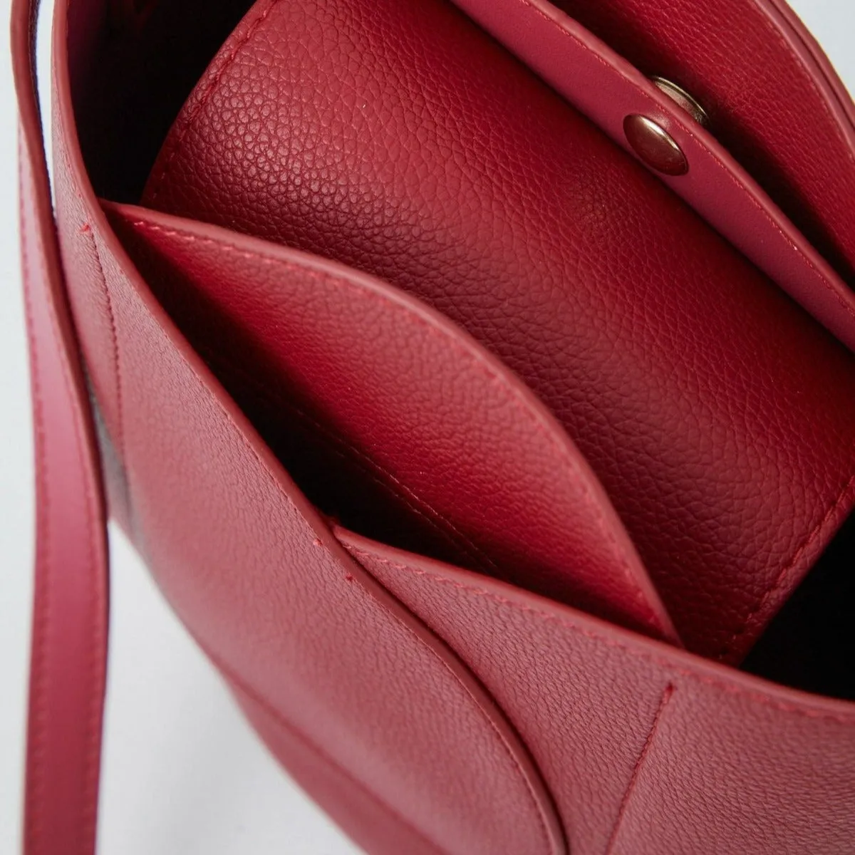 Anello Legato Tulip Mini Shoulder Bag in Red