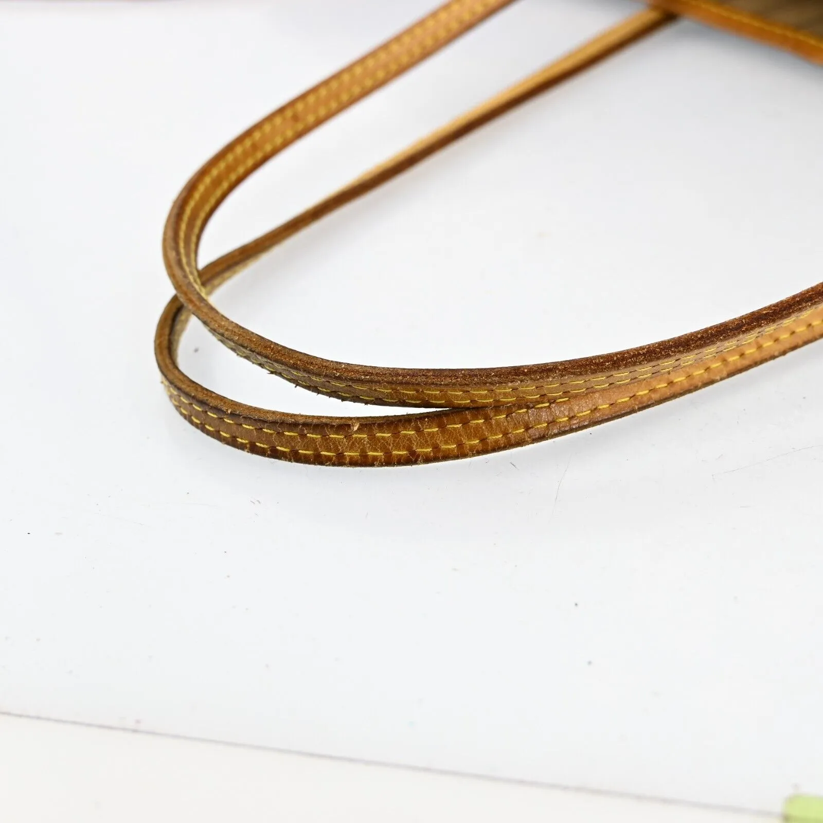 Louis Vuitton Neverfull Gm Shoulder