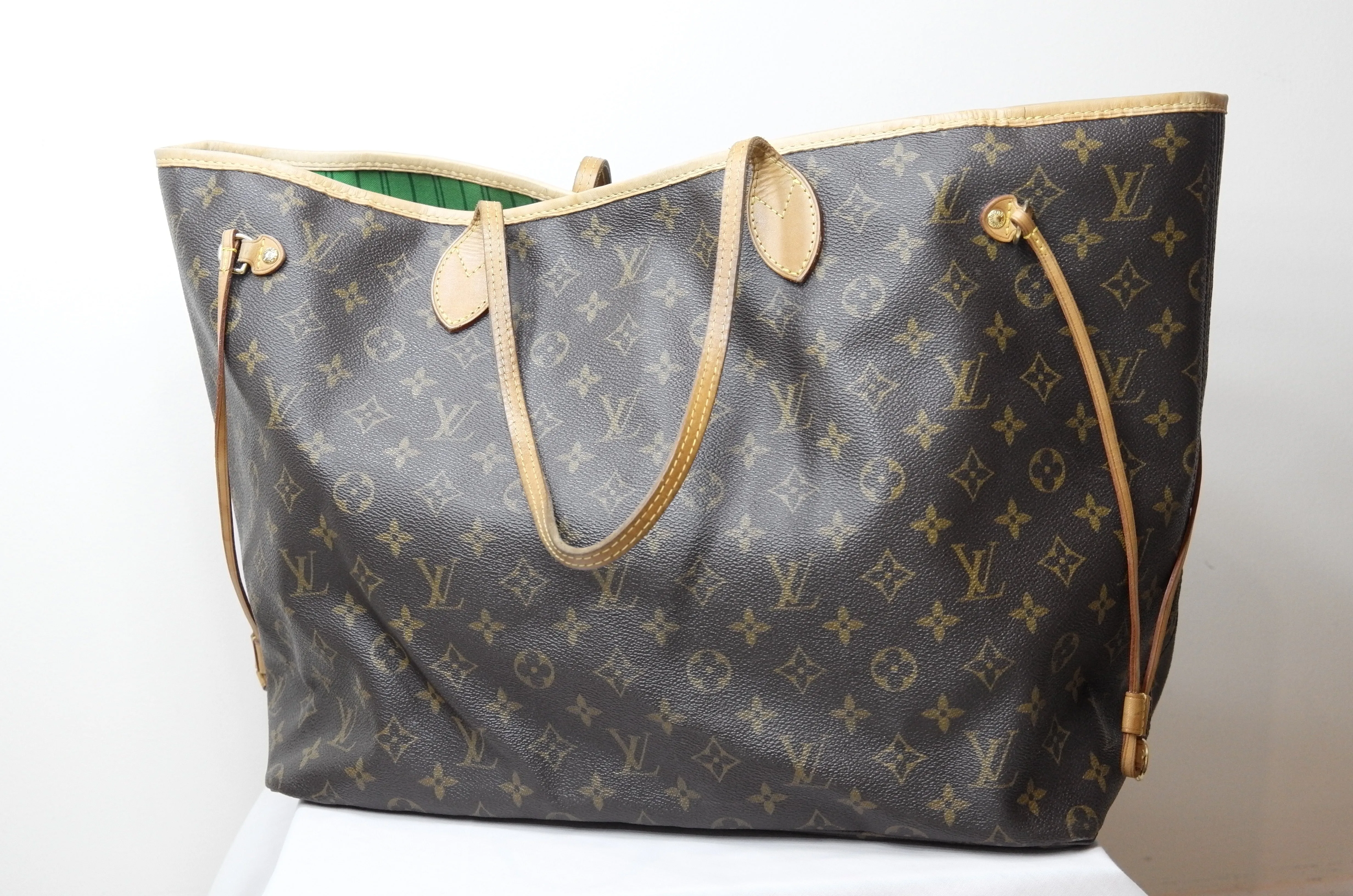 Louis Vuitton Palm Beach Neverfull GM Green