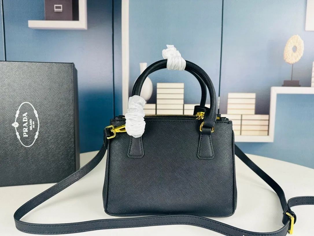 P Galleria small Saffiano patent leather bag