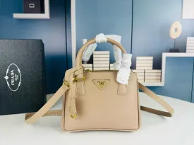 P Galleria small Saffiano patent leather bag
