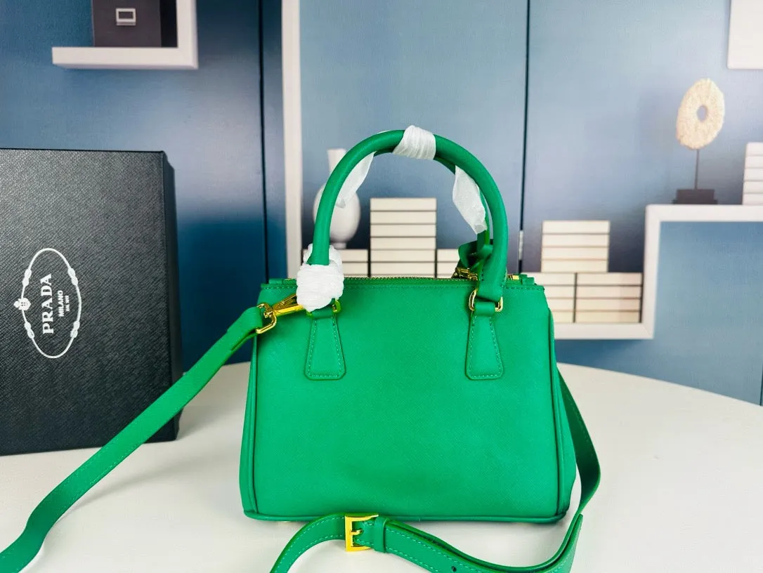 P Galleria small Saffiano patent leather bag