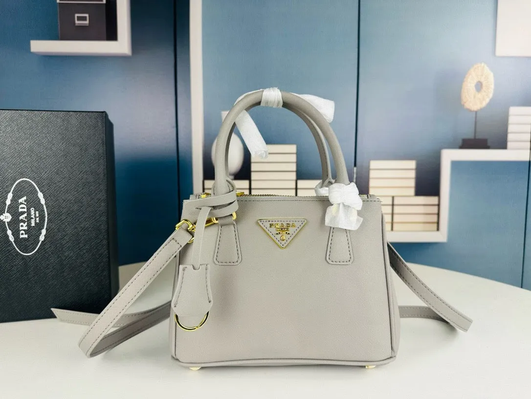 P Galleria small Saffiano patent leather bag