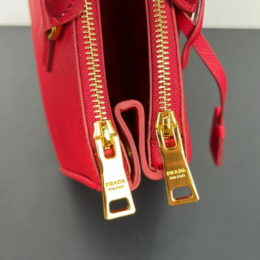 PD329 Large Prada Galleria Saffiano Leather Bag / HIGHEST QUALITY VERSION / 12.6x9.4x5.5inch