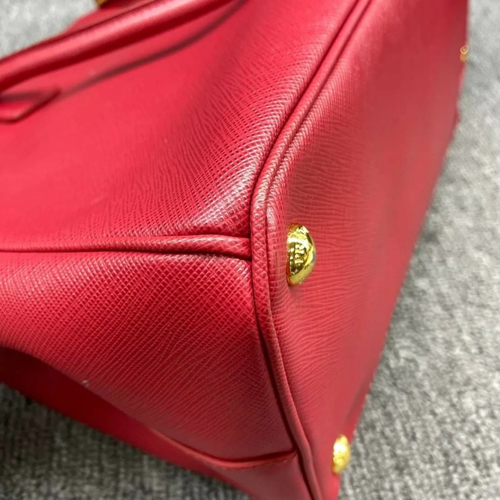 Prada Galleria Leather Shoulder Bag