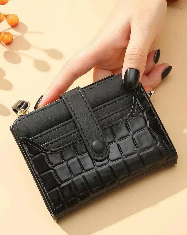 Women Short Wallet - Luxury Compact Fashion Leather Wallet - WWC005